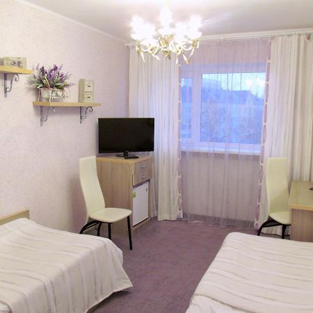 Hotel Vetraz Vitebsk Ngoại thất bức ảnh