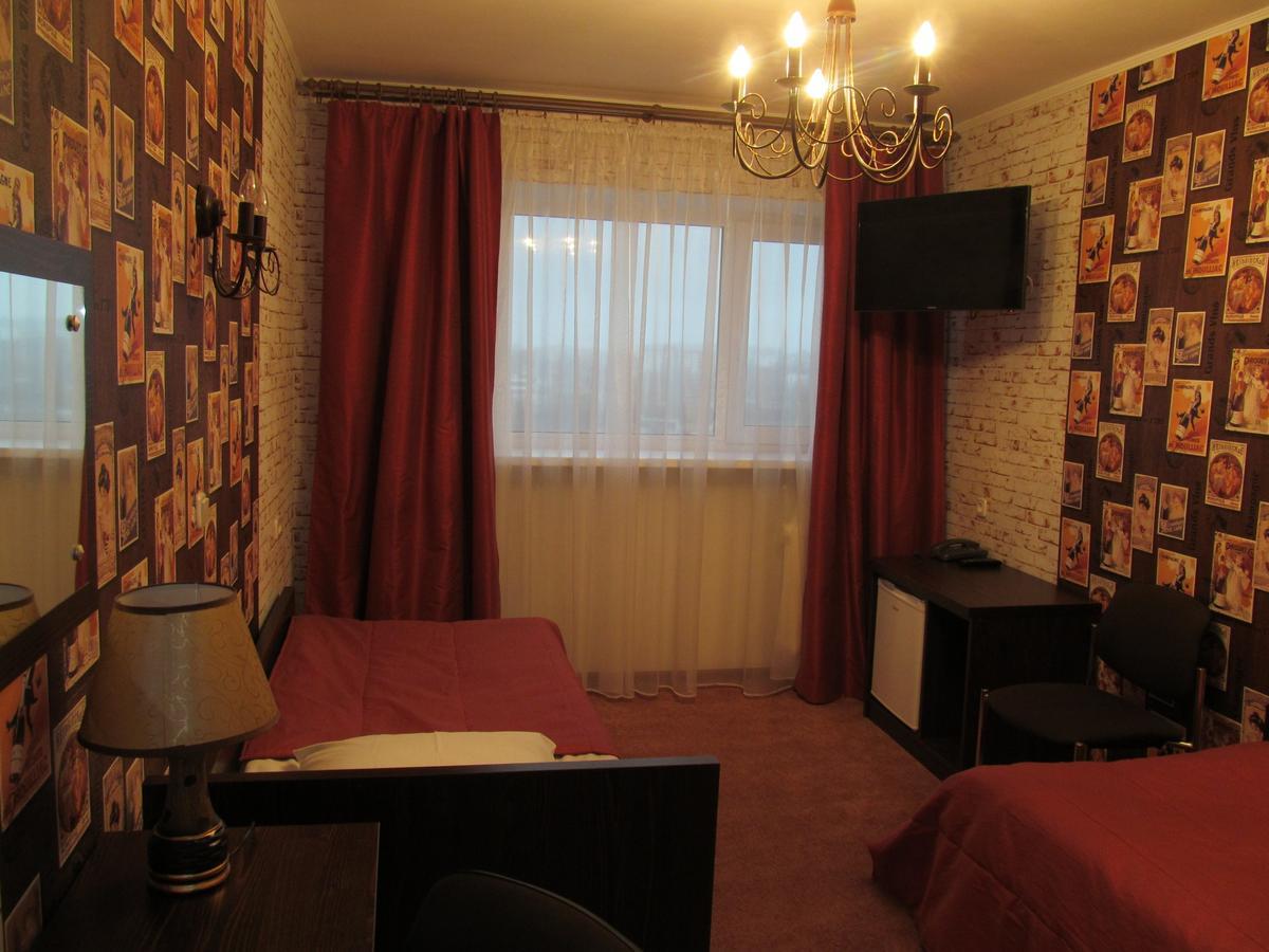 Hotel Vetraz Vitebsk Ngoại thất bức ảnh
